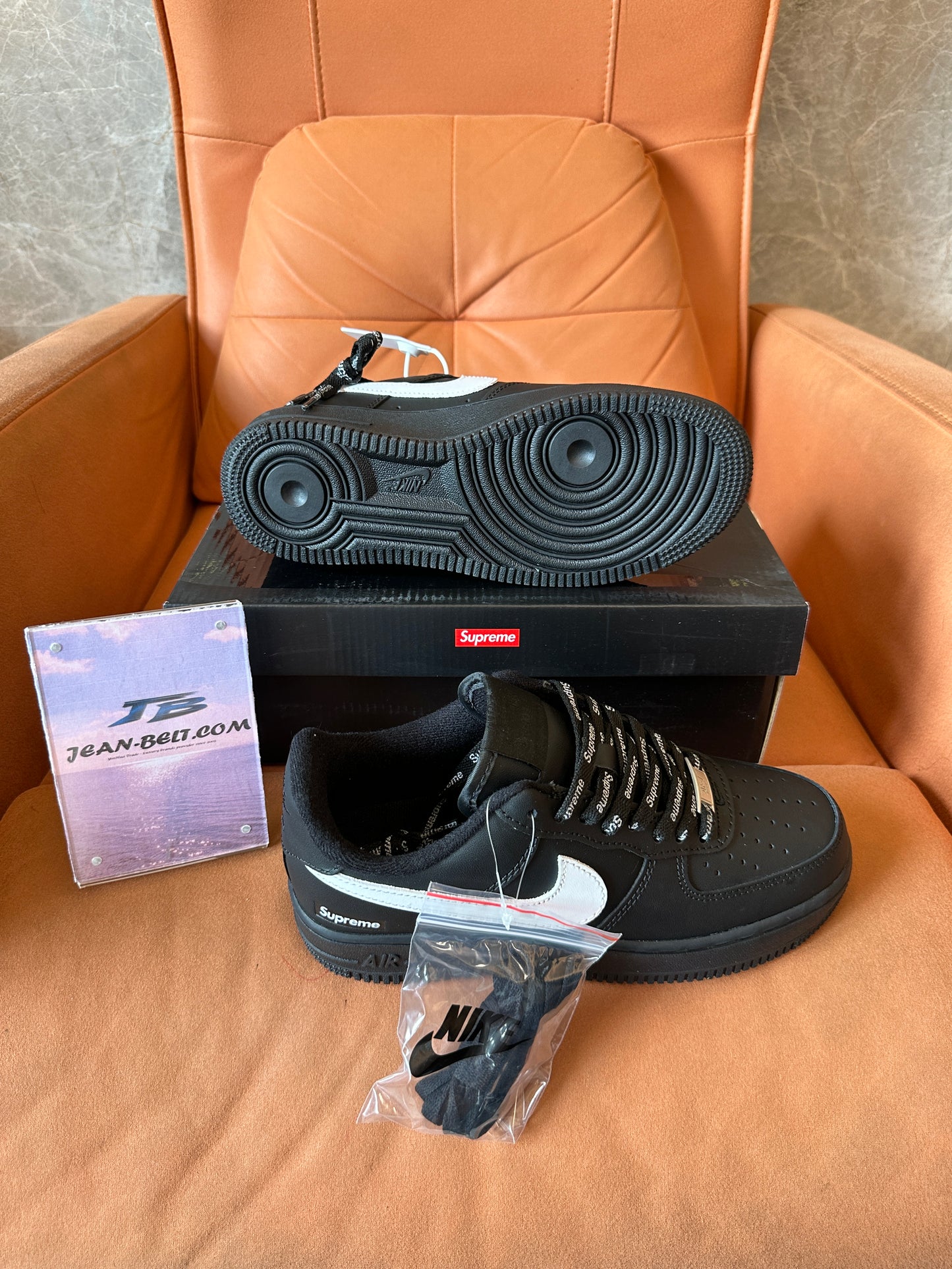 Nike Air Force 1 x Supreme Black Shoes