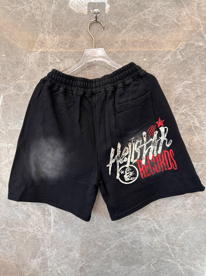 Shorts preto com estampa gráfica Hellstar