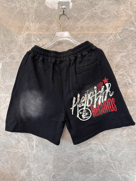 Shorts preto com estampa gráfica Hellstar
