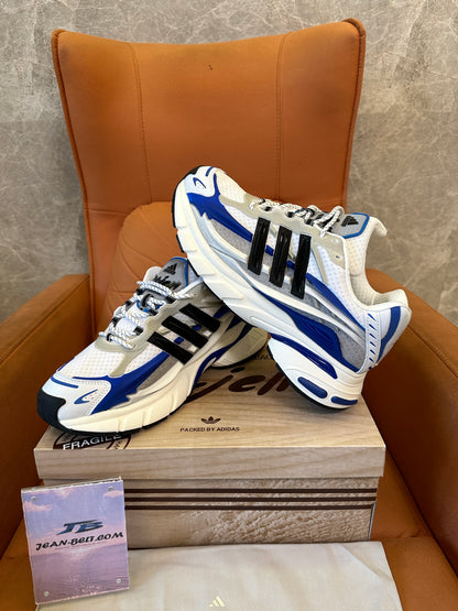 Pharrell Williams x Adidas Adistar Jellyfish White Blue Sneakers