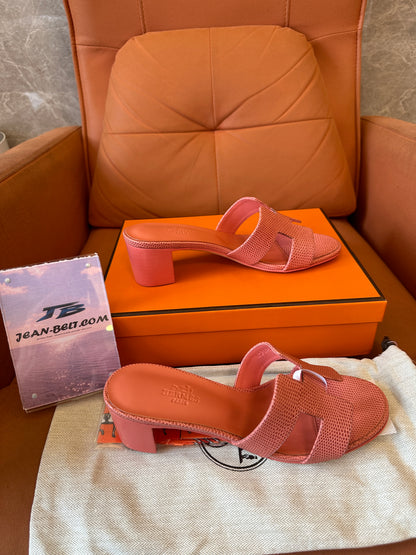 Hermès Epsom Leather Heeled Sandals in Rose Pink