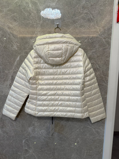 Moncler White Lightweight Down Jacket with Hood – Women’s Short Puffer Coat