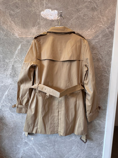 Burberry Men's Classic Double-Breasted Trench Coat