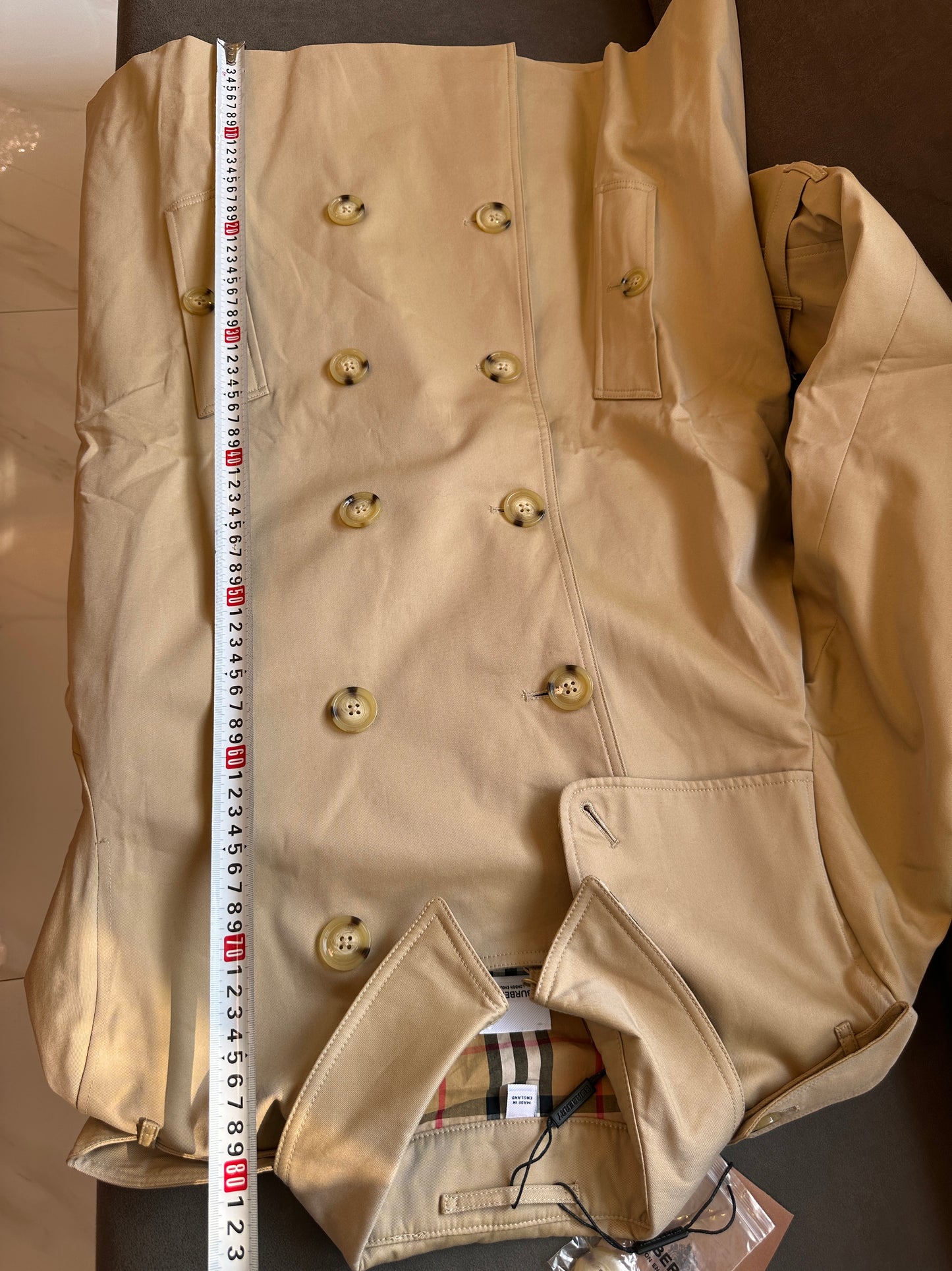 Burberry Men's Classic Double-Breasted Trench Coat