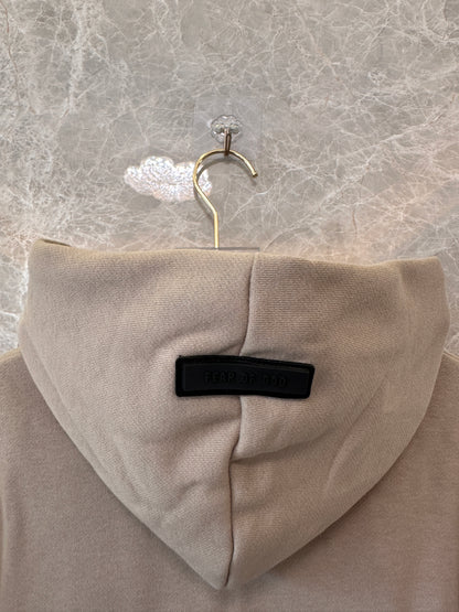 Moletom oversized Fear of God Essentials em tom taupe