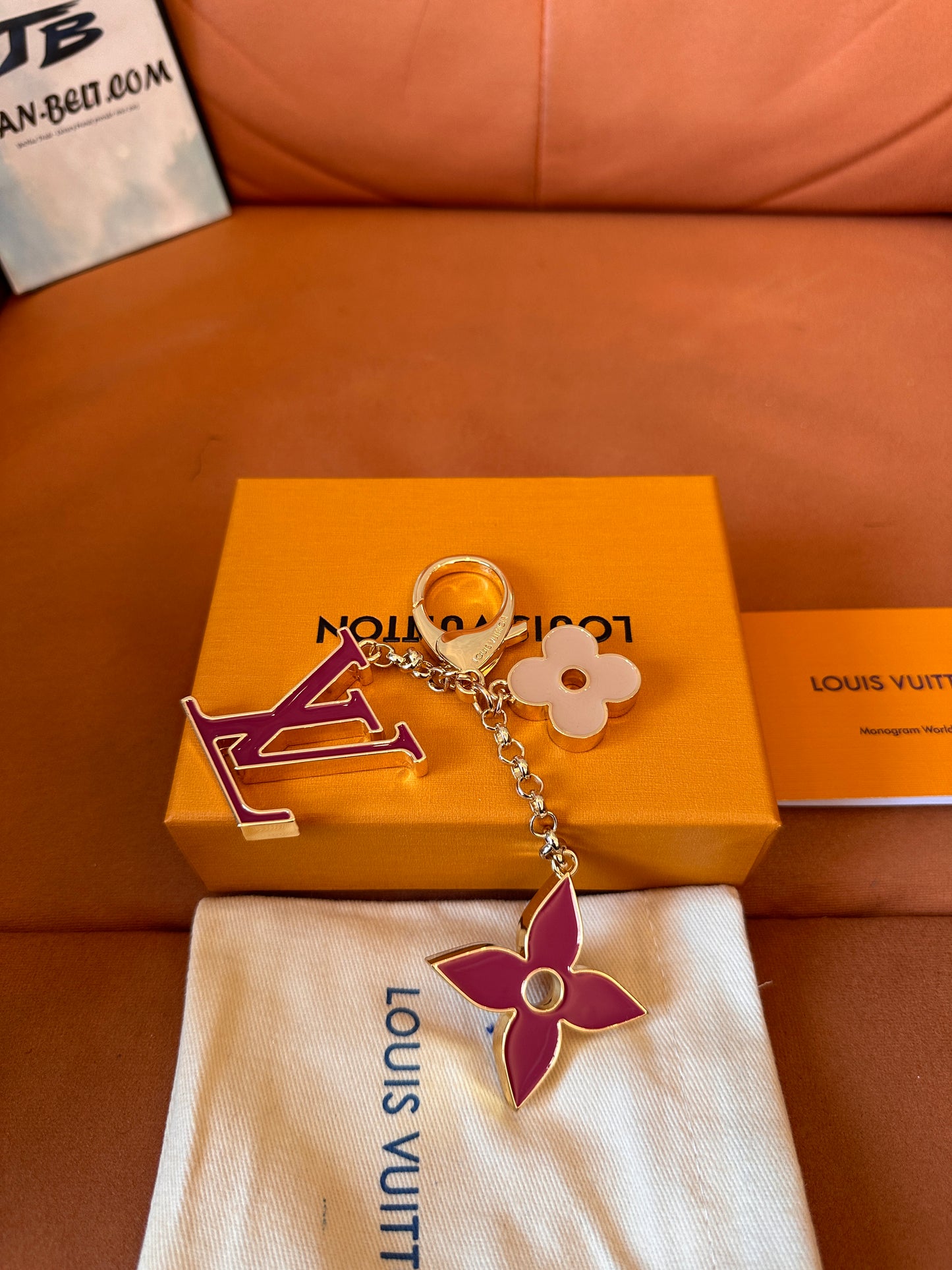 Charm para bolso y llavero de Louis Vuitton