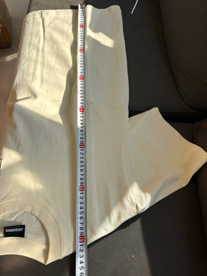 Camiseta clássica com patch do logotipo Jacquemus - amarelo claro