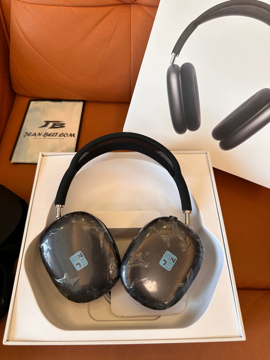 Apple AirPods Max Over-ear Headphones - Space Gray