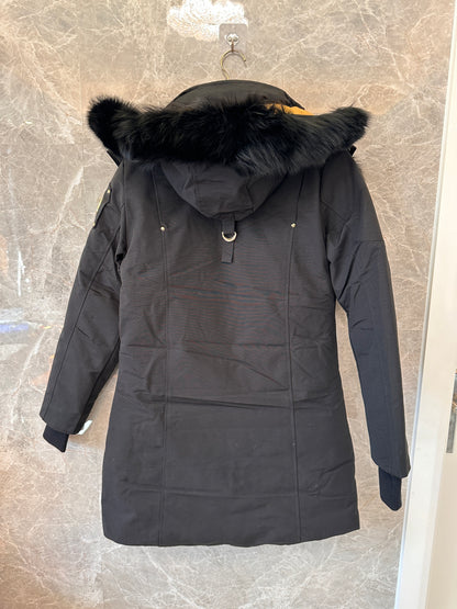 Parka Moose Knuckles série dourada – jaqueta preta de plumas