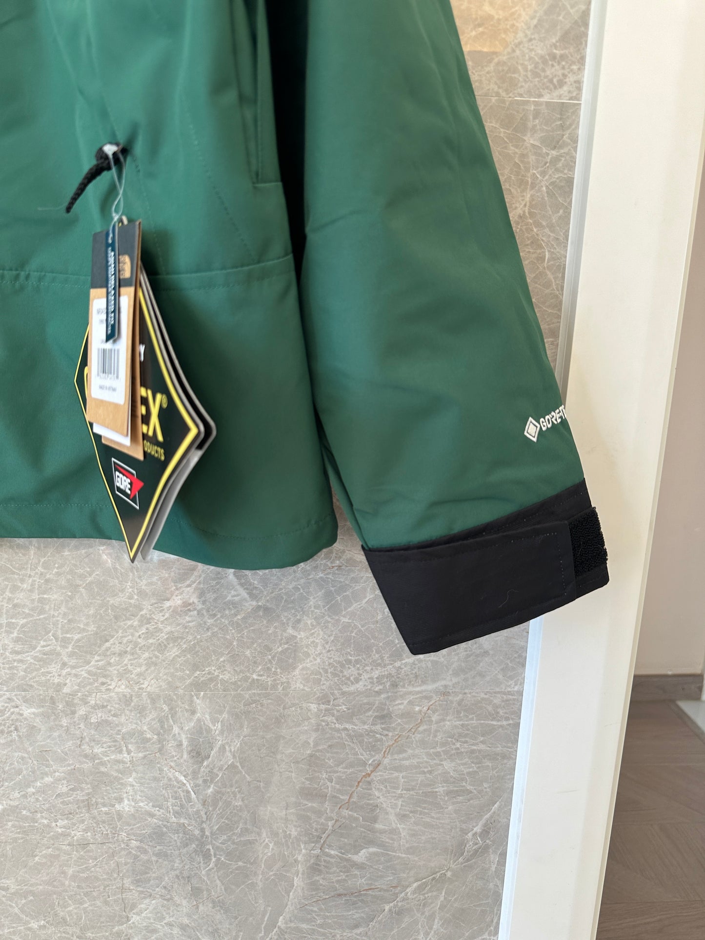 The North Face Gore-Tex Green Mountain Jacket