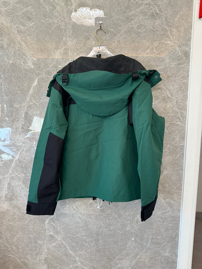The North Face Gore-Tex Green Mountain Jacket