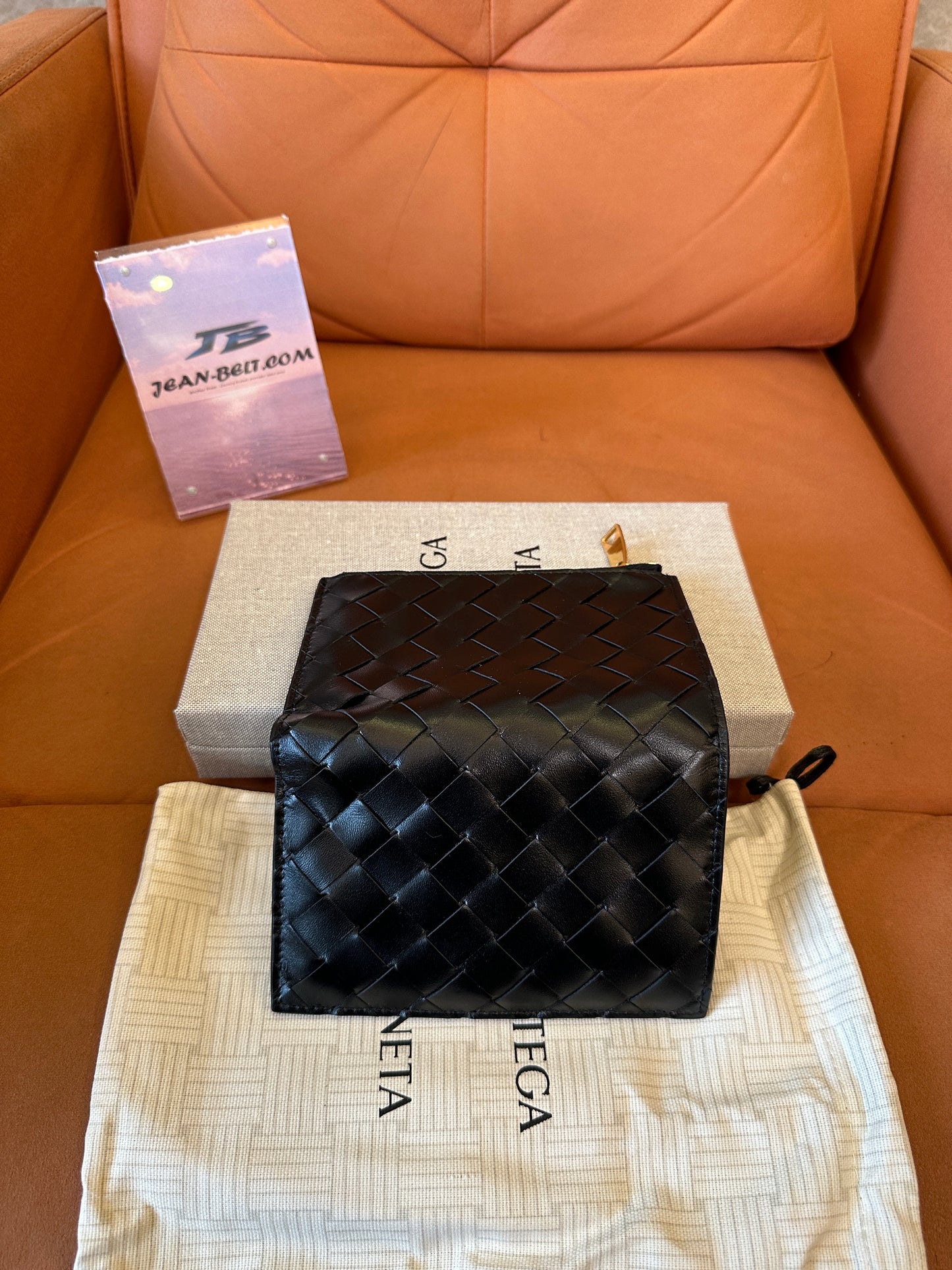 Bottega Veneta Intrecciato Leather Bifold Wallet – Black