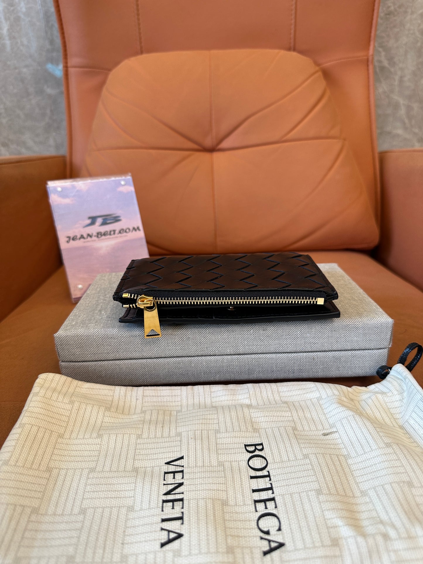 Bottega Veneta Intrecciato Leather Bifold Wallet – Black