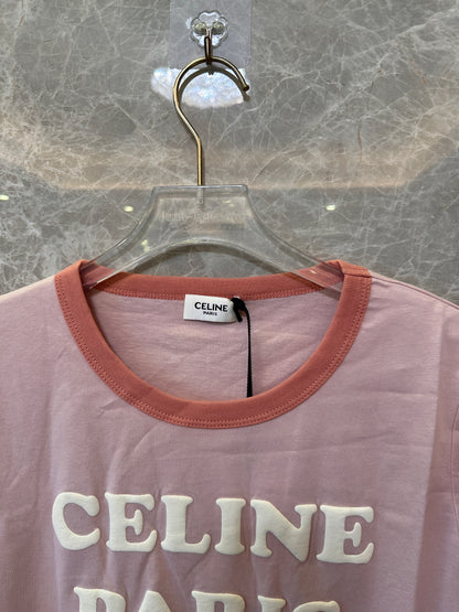 T-shirt Celine Paris de Inspiração Vintage - Cor-de-rosa
