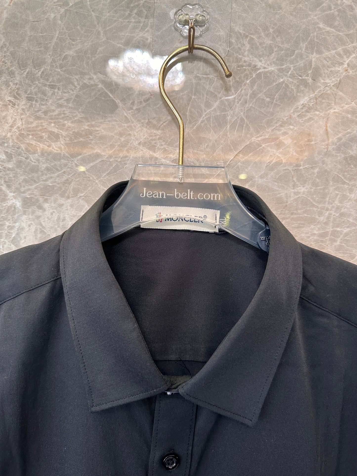 Camisa clásica de manga corta para hombre de Moncler - negra