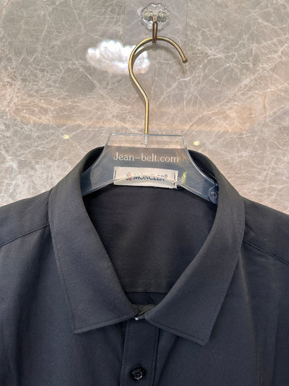 Camisa clásica de manga corta para hombre de Moncler - negra