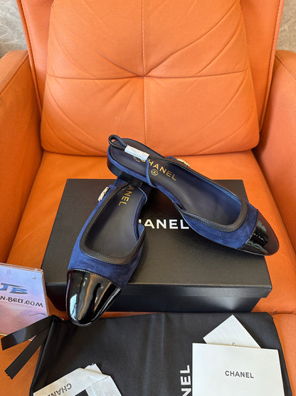 Chanel Two-Tone Slingback Heels – Luxurious Suede & Patent Leather