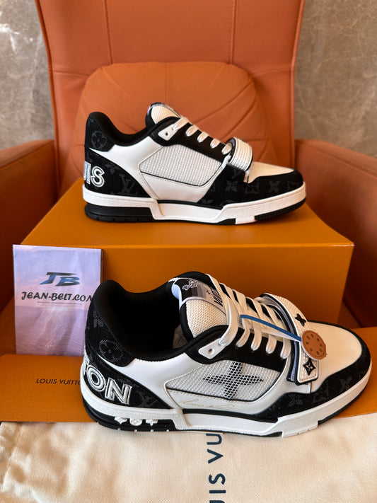 Louis Vuitton LV Trainer Monogram Sneakers