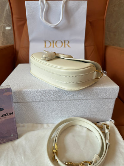 Dior 30 Montaigne Avenue Bag in Ivory Calfskin