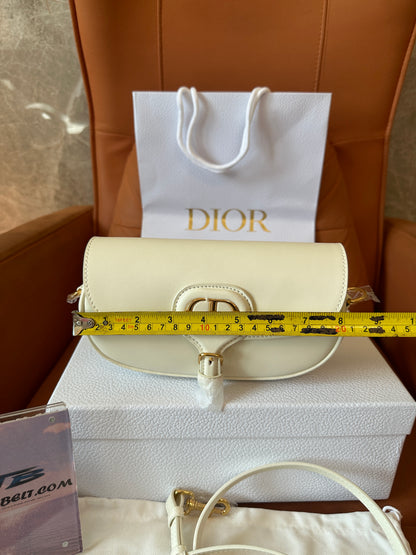 Dior 30 Montaigne Avenue Bag in Ivory Calfskin