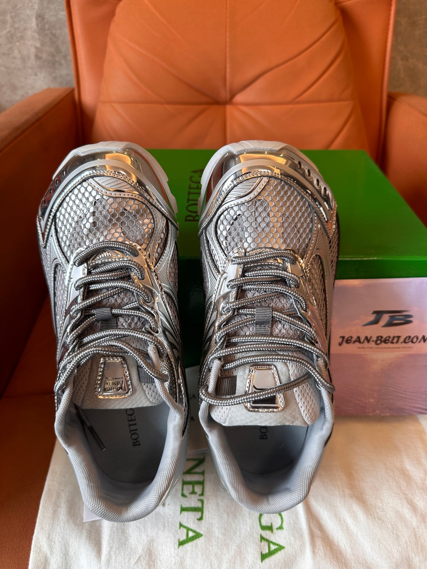 Zapatillas Bottega Veneta Flash Runner – plata metalizada