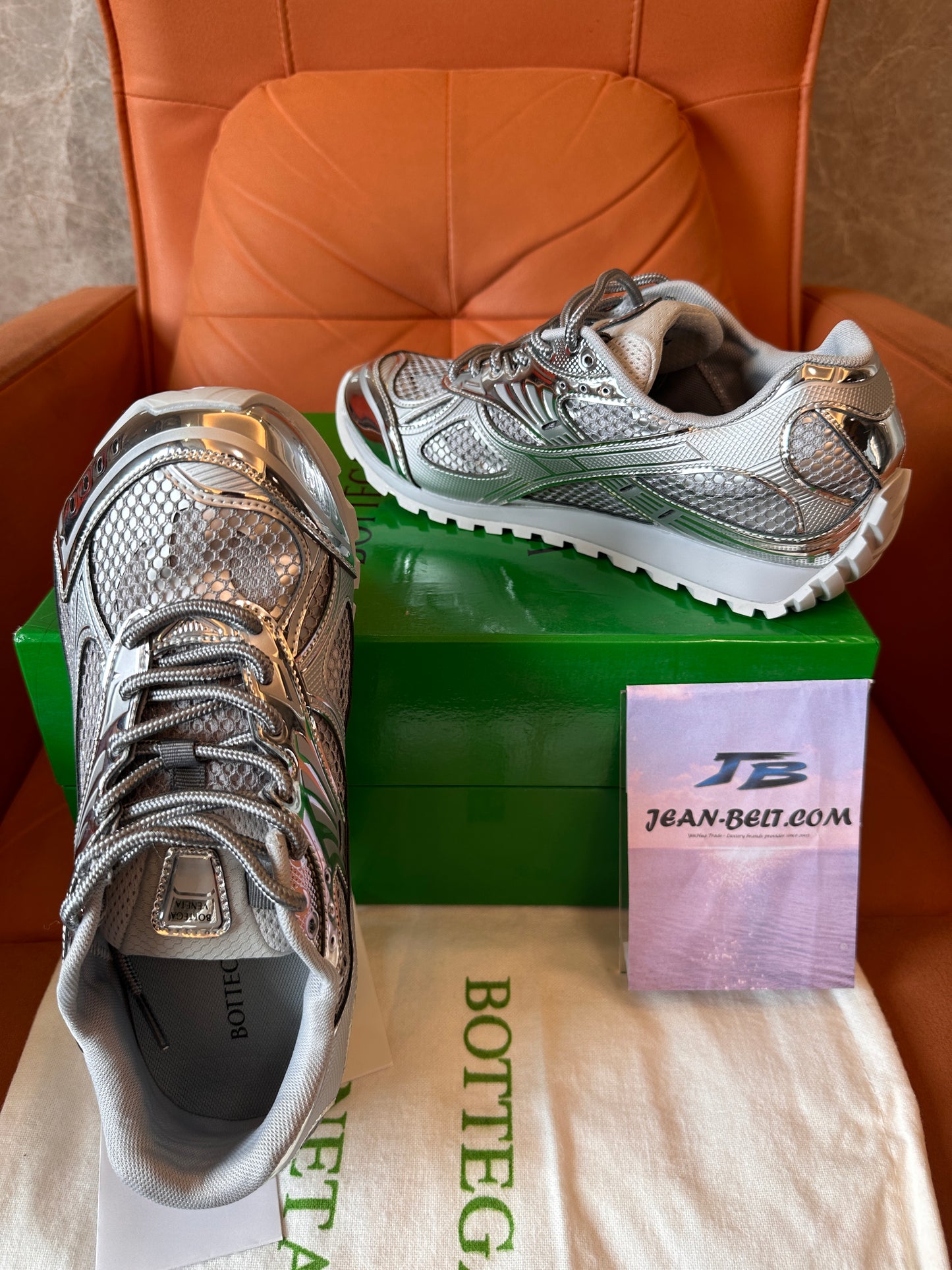 Zapatillas Bottega Veneta Flash Runner – plata metalizada