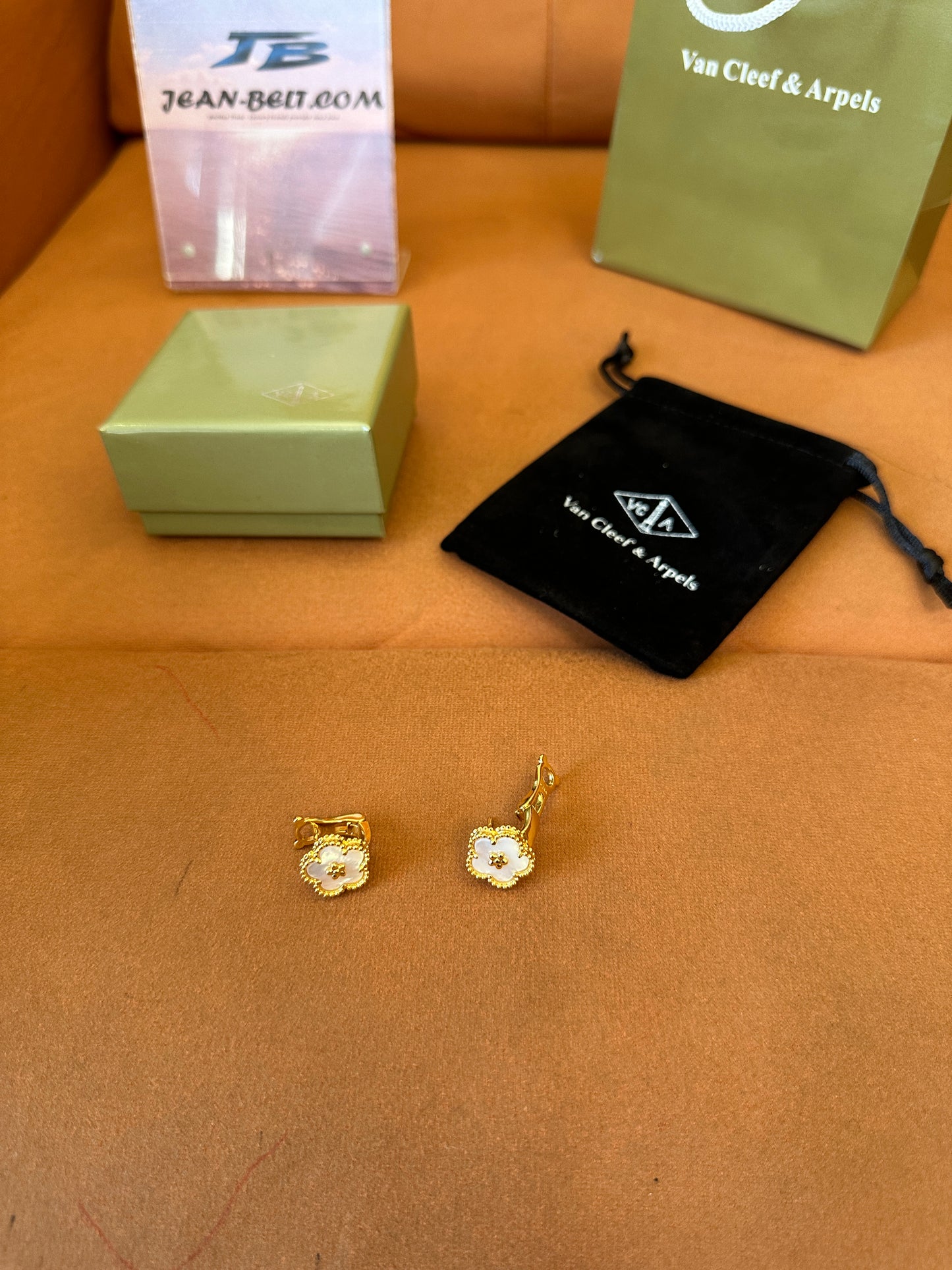 Van Cleef & Arpels Vintage Alhambra Earrings – 18K Yellow Gold & Mother of Pearl