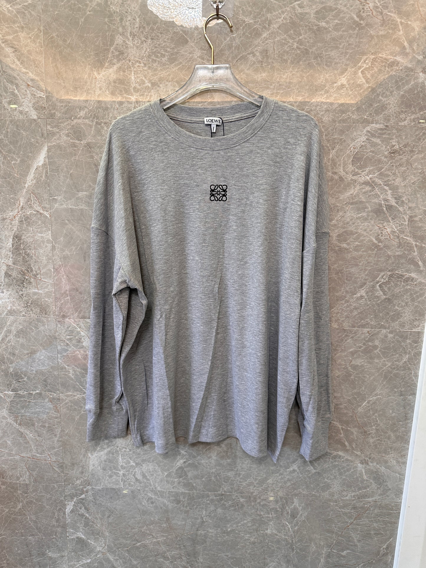 Camiseta de manga larga con bordado Anagrama de Loewe