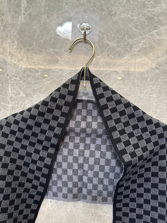 Louis Vuitton Damier Graphite Scarf – Dark Grey
