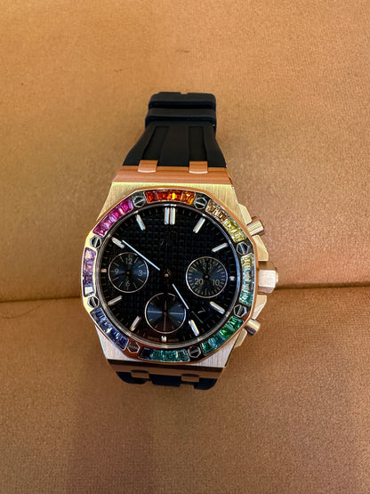 Audemars Piguet Royal Oak Offshore Cronógrafo – Bisel Arco-Íris em Ouro Rosa, Mostrador Preto, Correia de Borracha