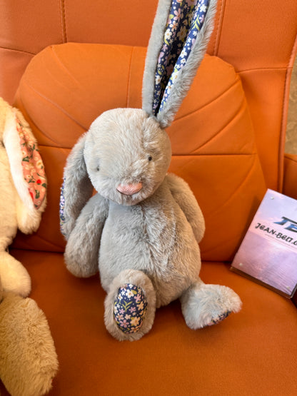 Jellycat Blossom Bunny Peluche – Coelha Macia com Orelhas Florais