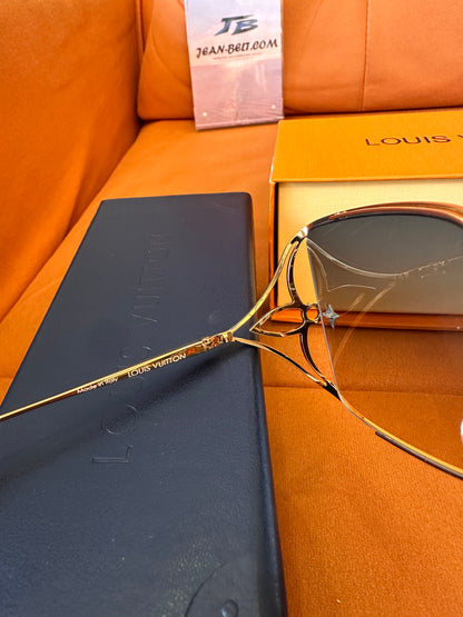 Louis Vuitton Z1632U 95L Butterfly Frame Sunglasses