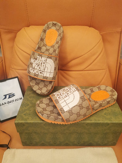 Gucci Slide x The North Face bege laranja monograma