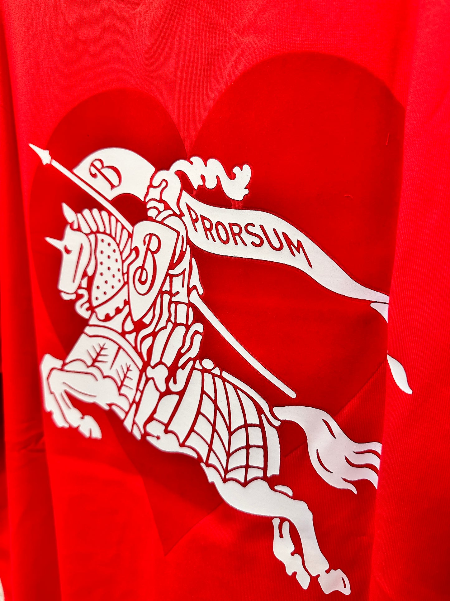 Burberry Red Graphic Cotton T-shirt with Equestrian Knight Back Print