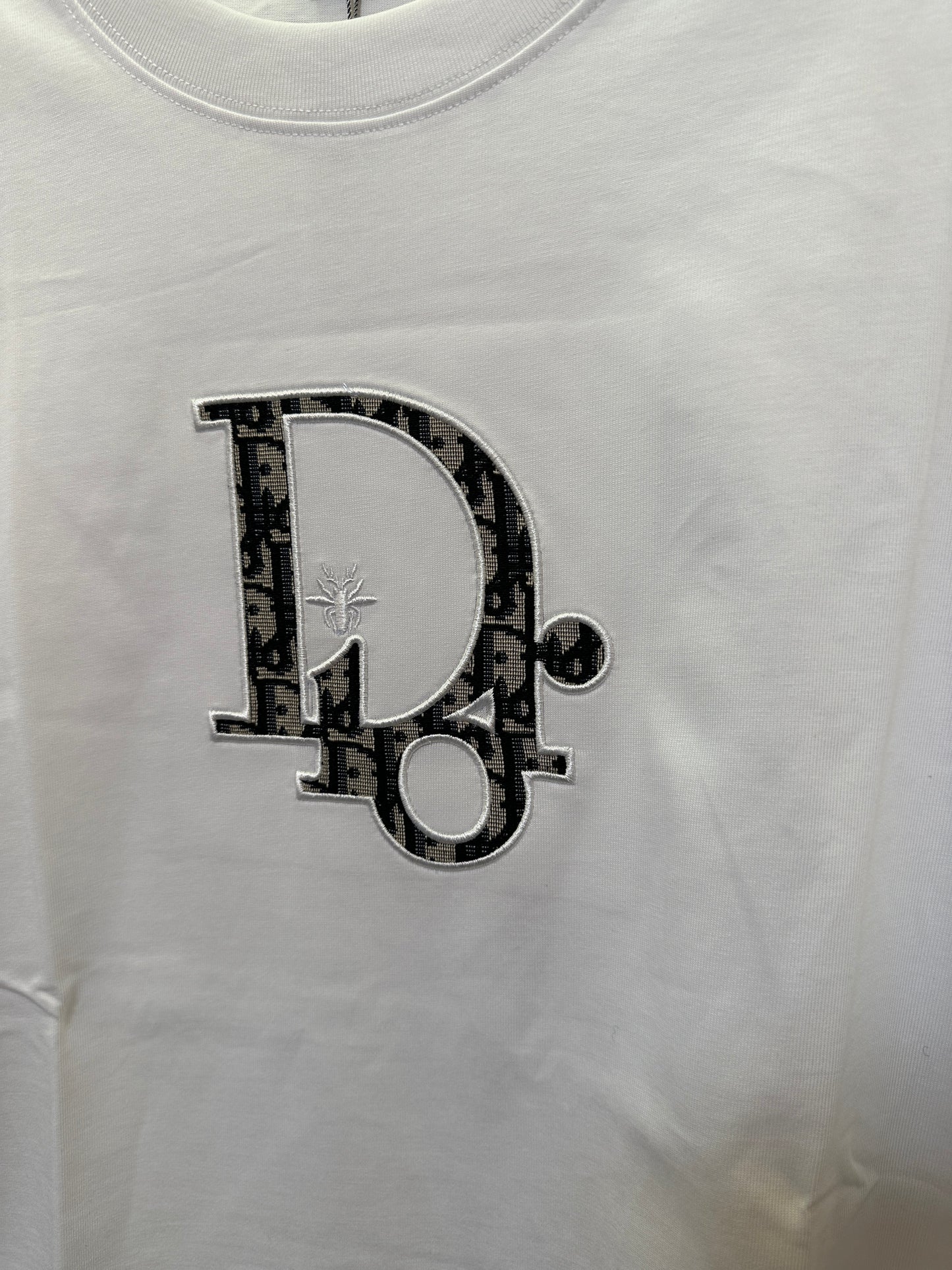 Dior white T-shirt with Distressed Logo Patch