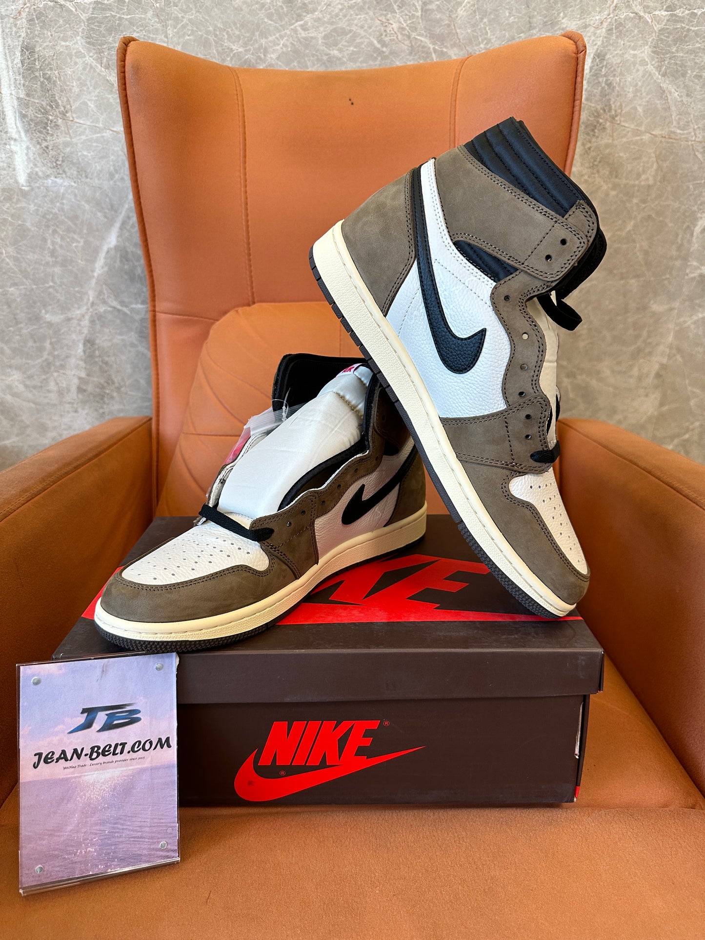 Travis Scott x Air Jordan 1 retro alto OG “Mocha”
