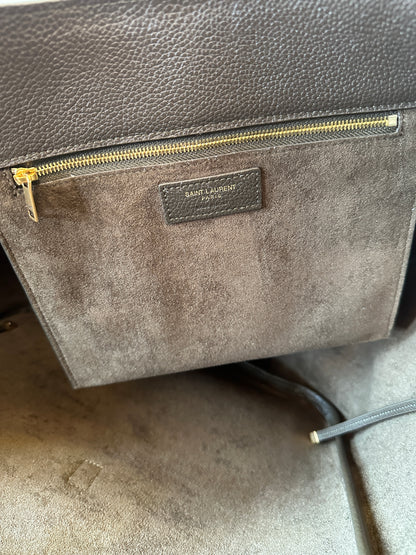 Bolso tote de piel verde oliva de YSL
