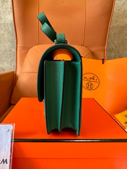 Hermes Constance 18 green epsom leather bag
