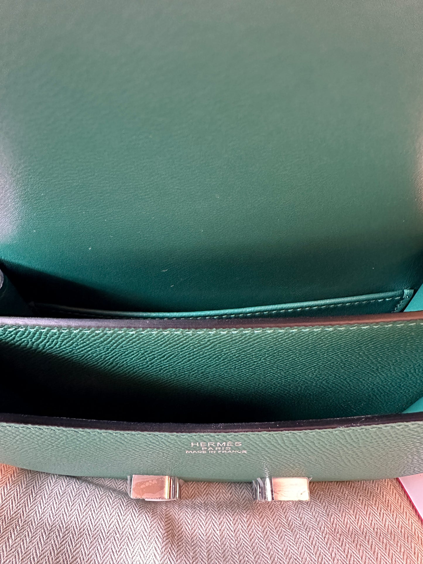 Hermes Constance 18 green epsom leather bag