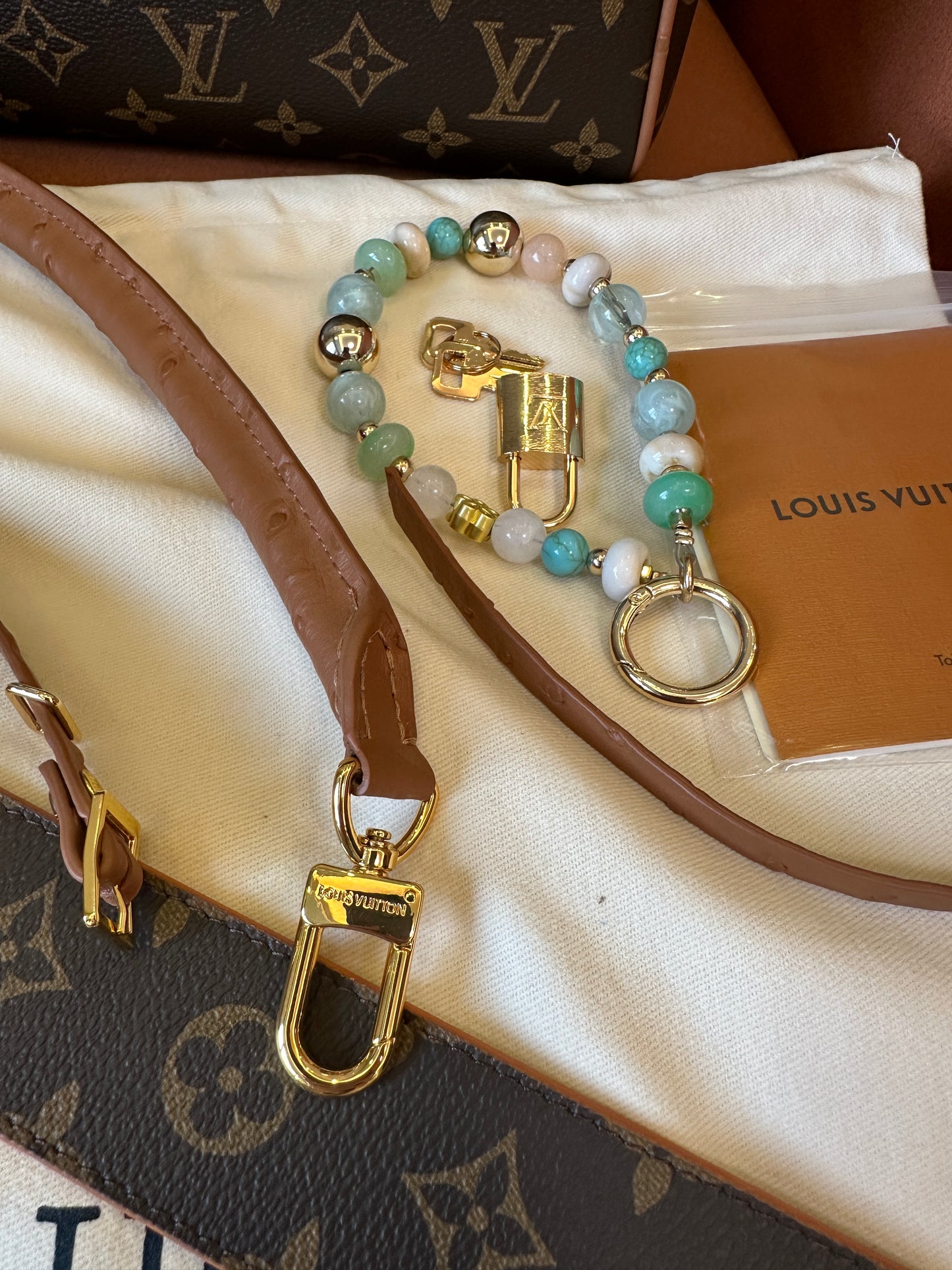 Bolsa de viaje Louis Vuitton Keepall Bandoulière de lona con monograma