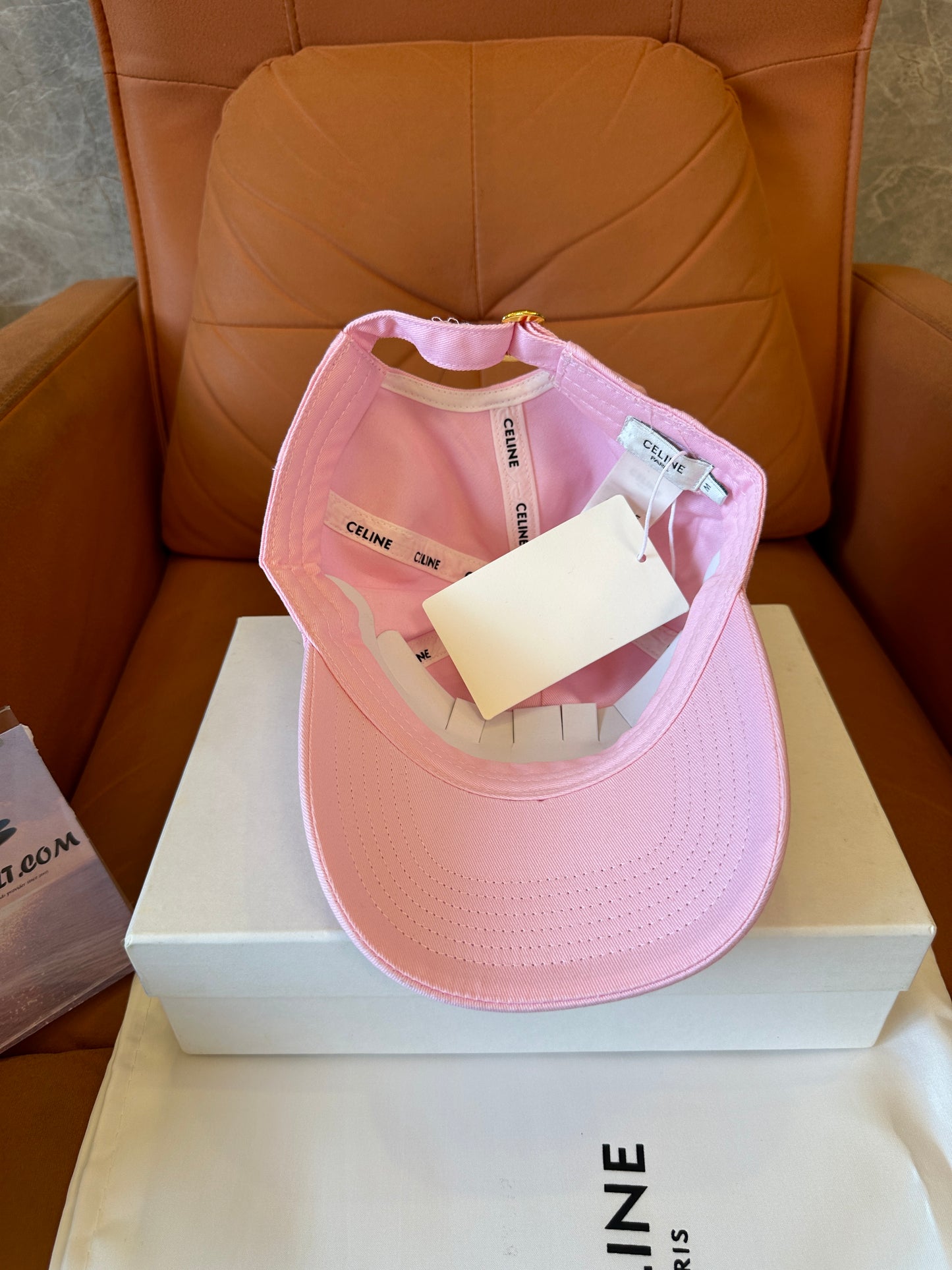 Boné de Baseball Rosa Celine Paris com Bordado