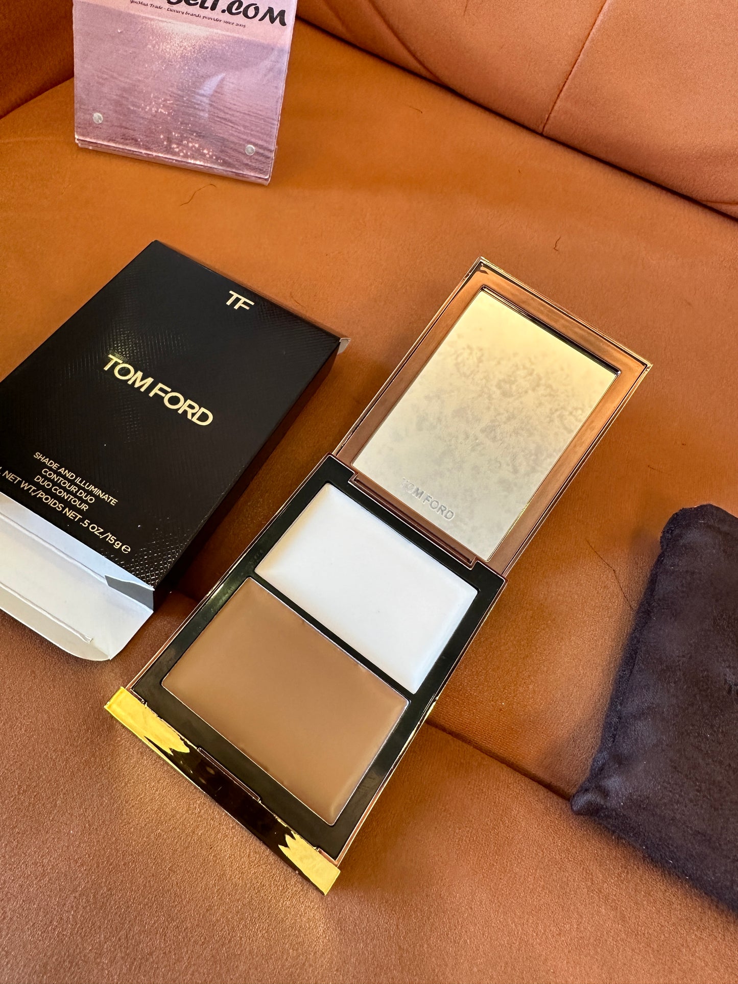 Tom Ford Shade & Illuminate Cream Contour Duo – Face Sculpting Palette
