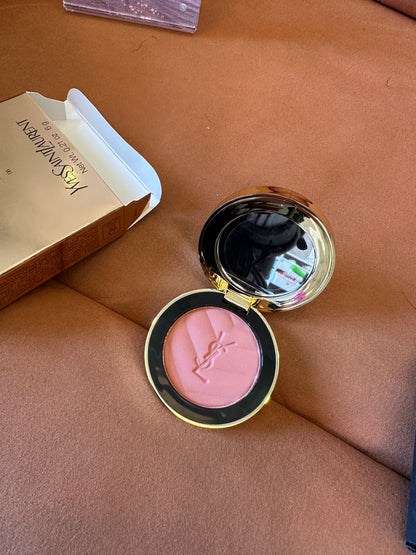 Yves Saint Laurent Make Me Blush Powder Blush – Quilted Compact Series