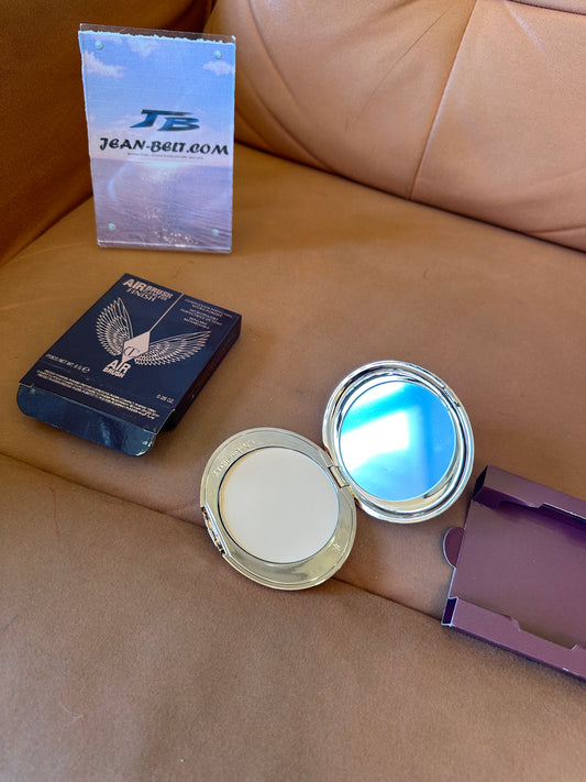 Charlotte Tilbury Airbrush Flawless Finish Pressed Powder