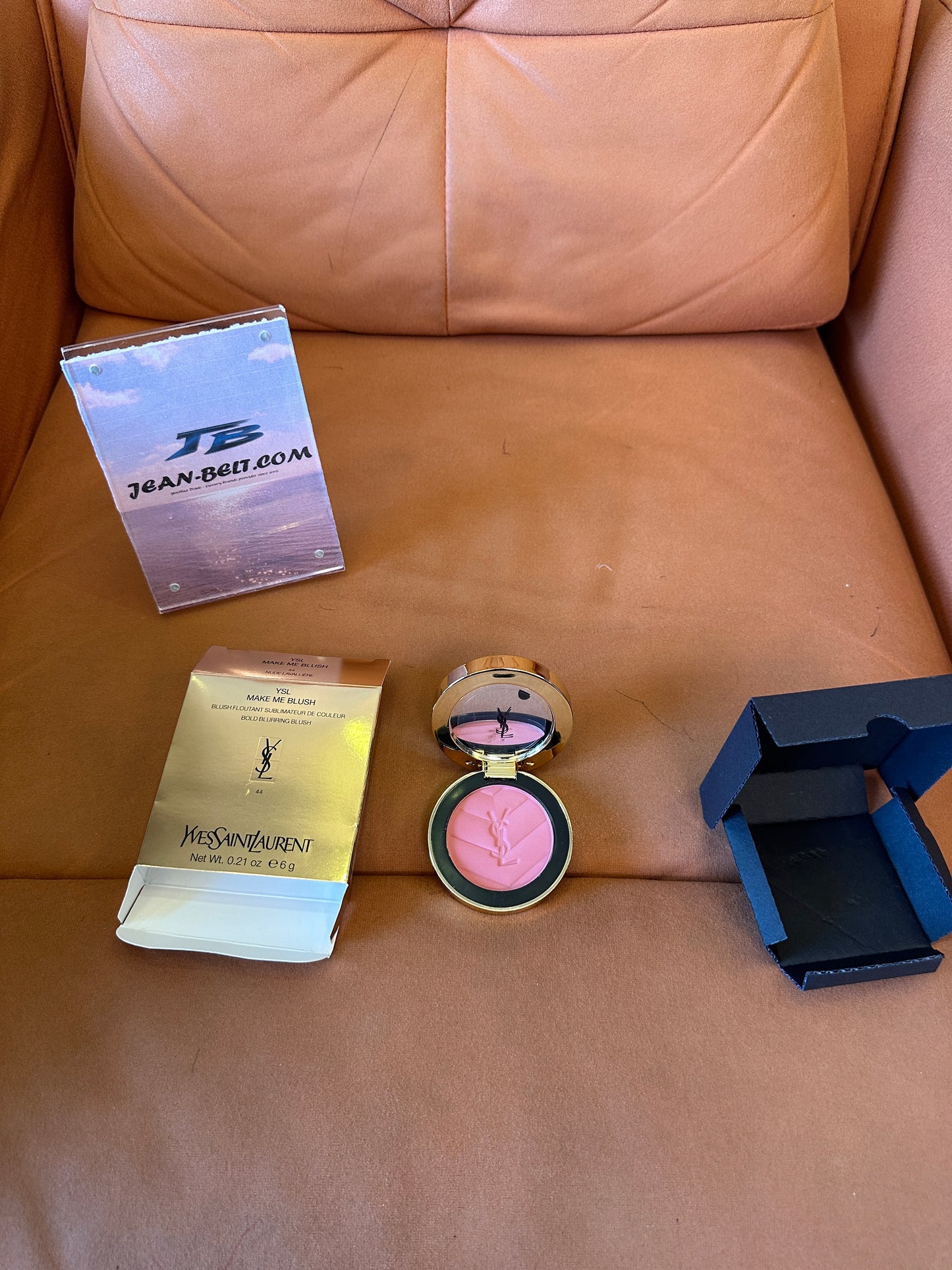 Yves Saint Laurent Make Me Blush Powder Blush – Quilted Compact Series