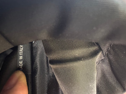 Mala Prada Tiracolo em Nylon Preto com Detalhes de Corrente