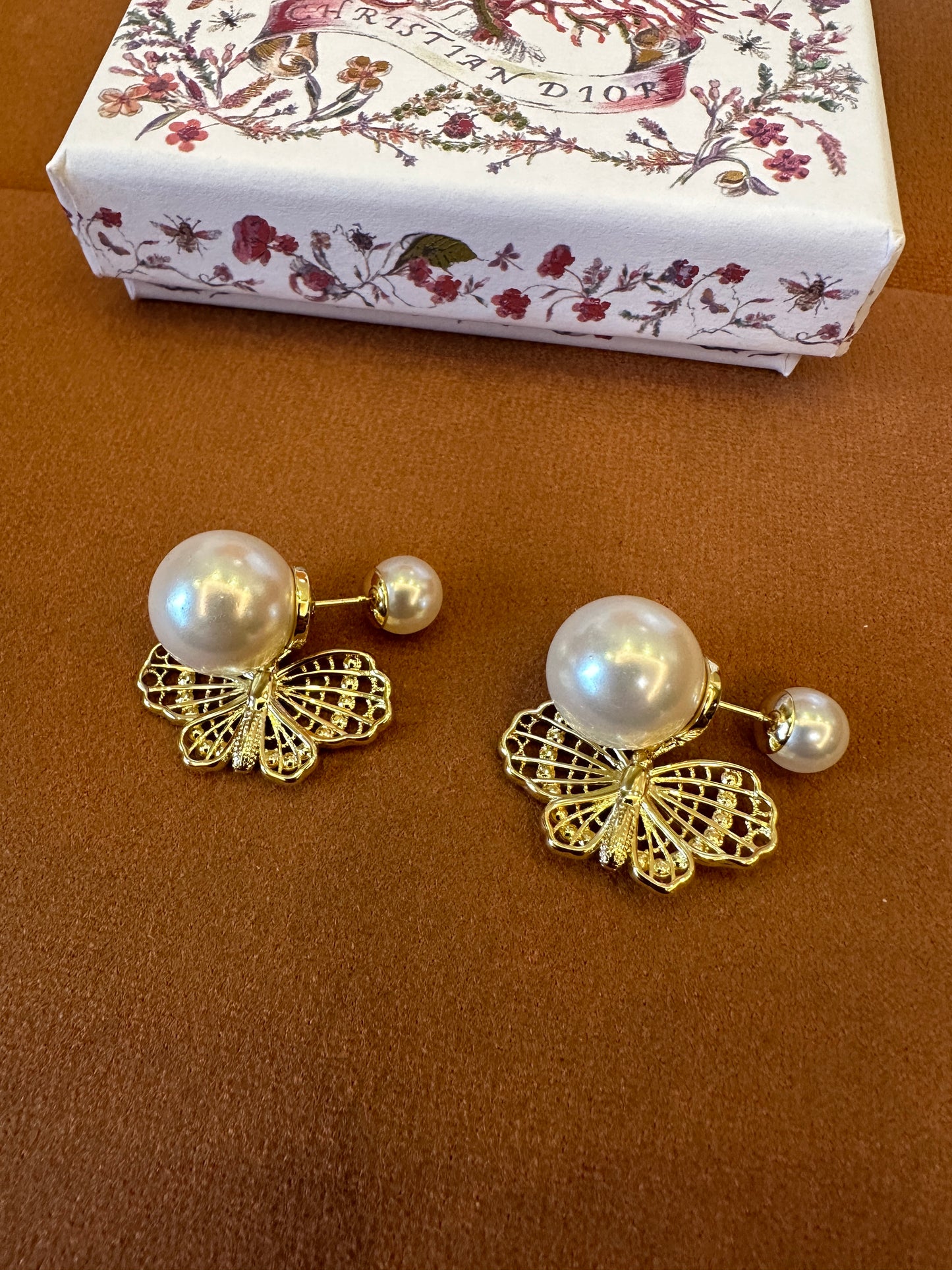 Dior Tribales Butterfly Pearl Stud Earrings