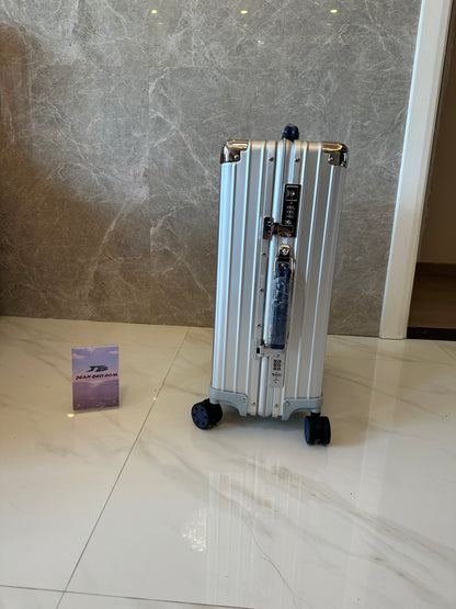 RIMOWA Silver Spinner Suitcase with TSA Lock