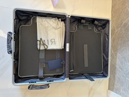 RIMOWA Silver Spinner Suitcase with TSA Lock