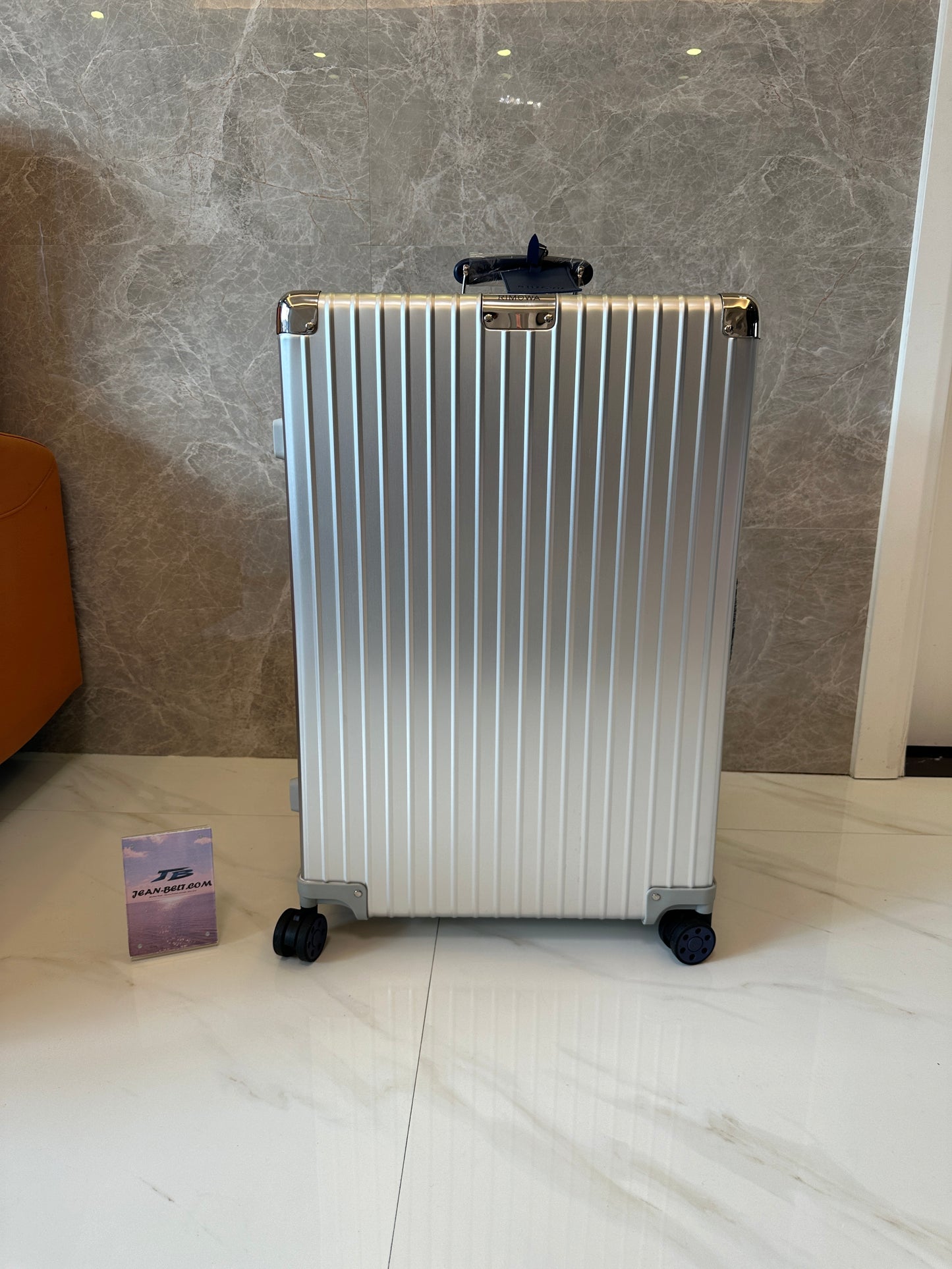 RIMOWA Silver Spinner Suitcase with TSA Lock